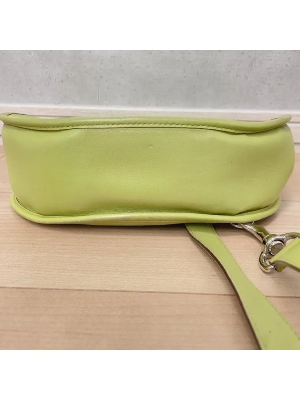 Gucci Color Vintage Horsebit Shoulder Bag Leather Green